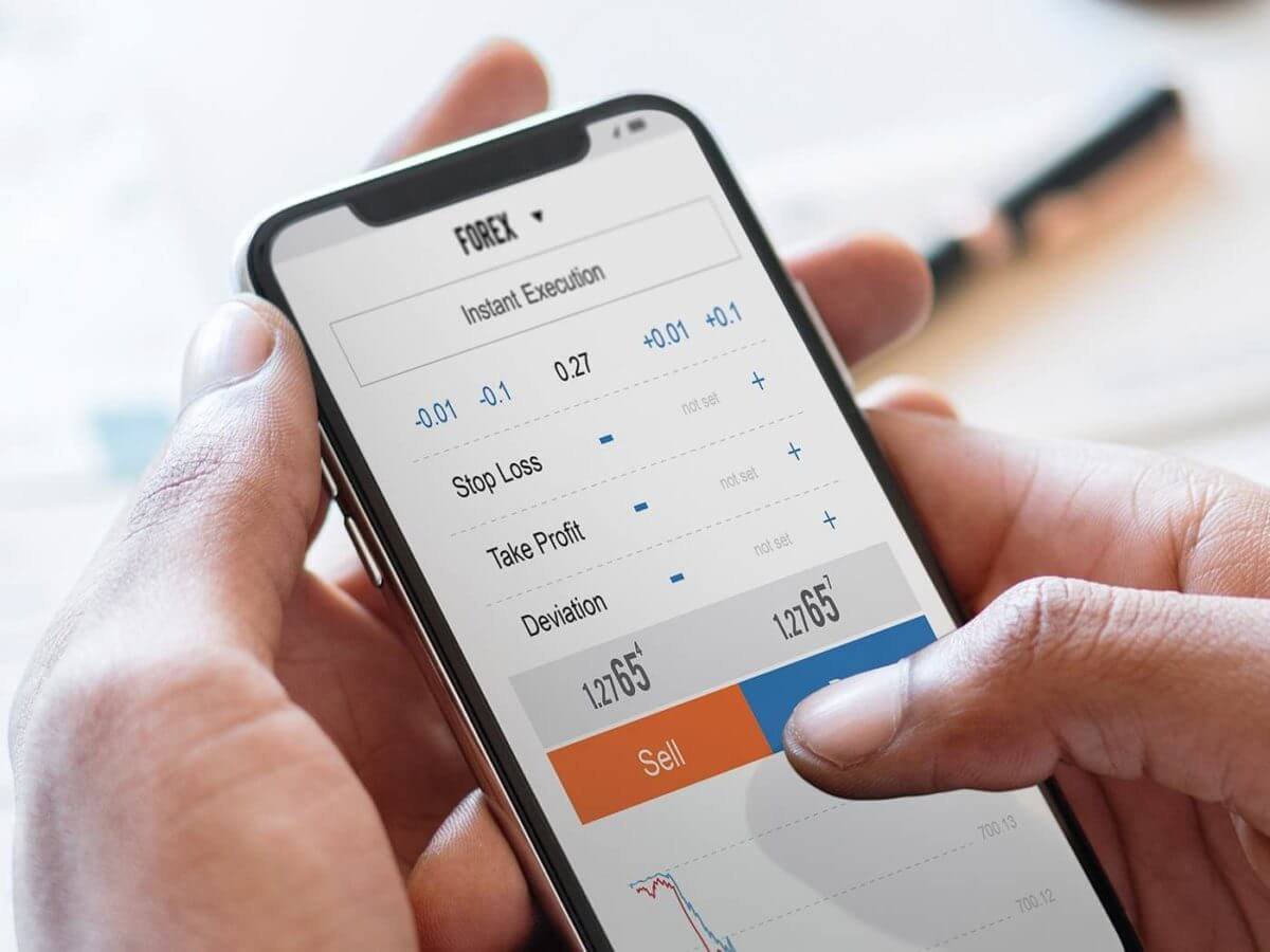 Meta lead campaign performance on a mobile phone